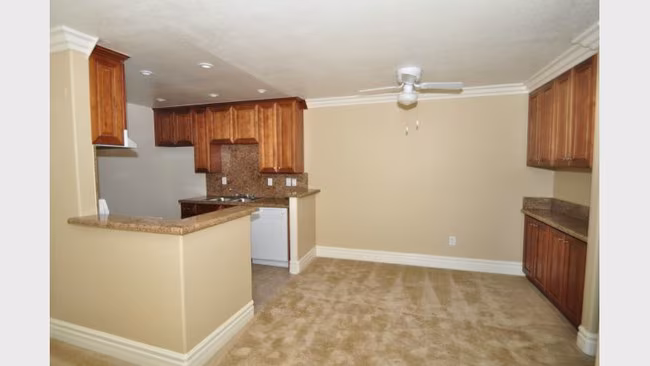 2 Bedroom/1 Bath floor plan